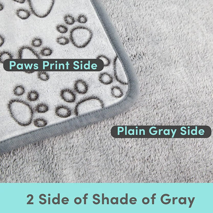 Pet Blanket Flannel Material Grey Footprint Pattern Essentials Dog Cat Cushion High Quality Soft Warm Pet Blanket Pet Supplies