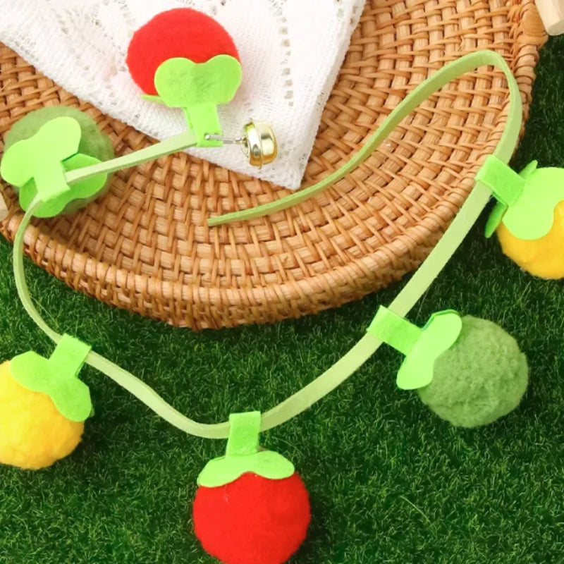 Durable Tomato Shaped Cat Teaser Toy with Bell Interactive Self-Play Kitten Toy for Boredom Relief Essential Pet Supplies