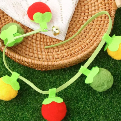 Durable Tomato Shaped Cat Teaser Toy with Bell Interactive Self-Play Kitten Toy for Boredom Relief Essential Pet Supplies